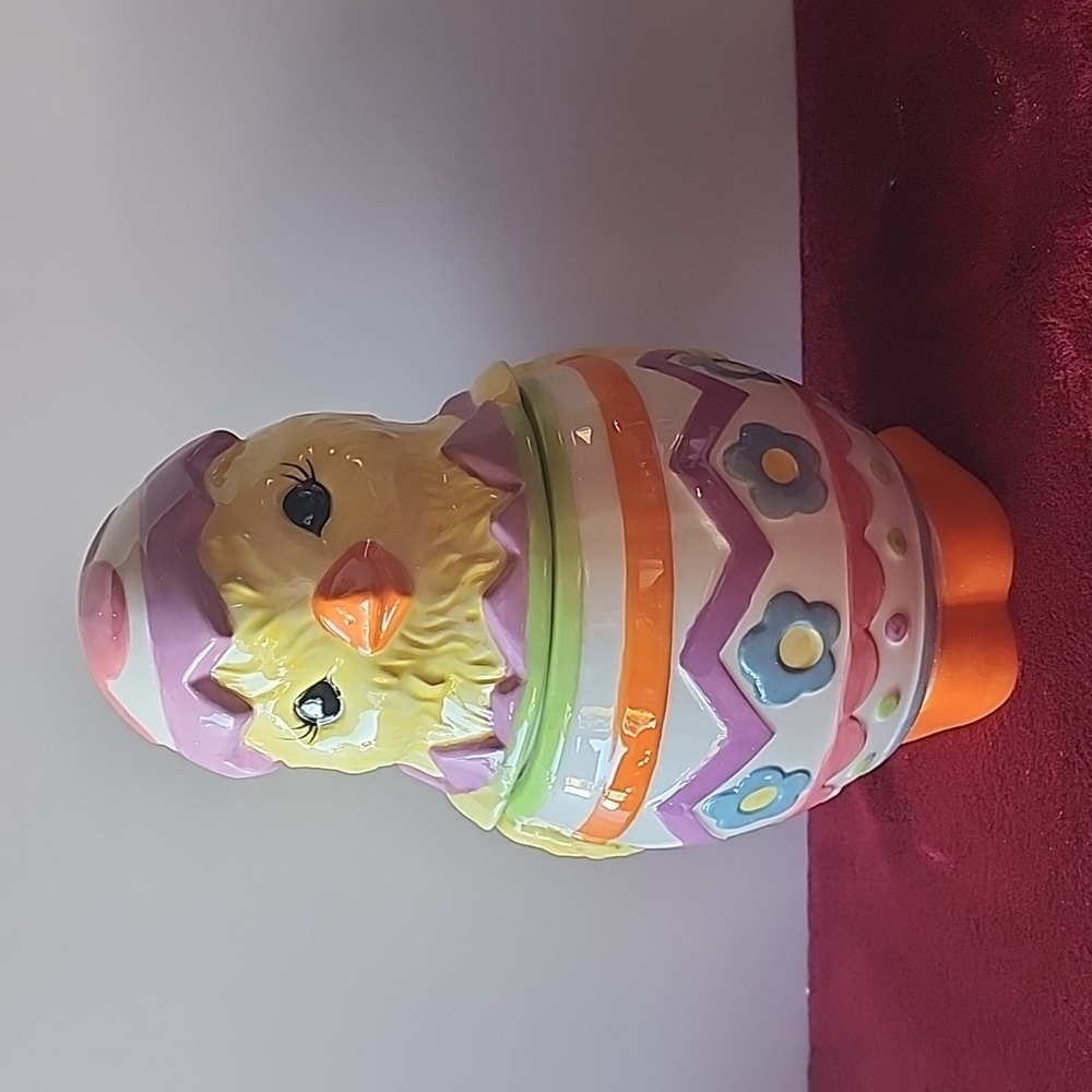 NIB,Hatching Chick Egg  David's Cookies